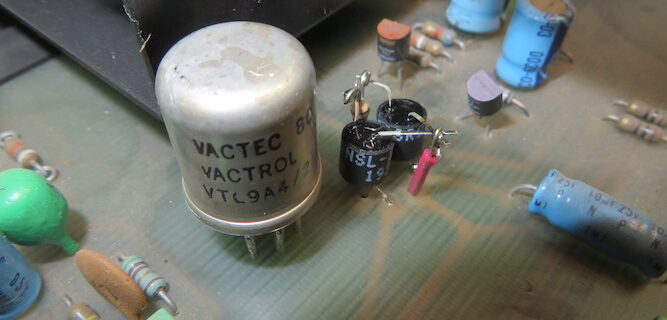 Bob the Tech Audio restores and repairs vintage McIntosh equipment like this C29 Preamplifier with no output.