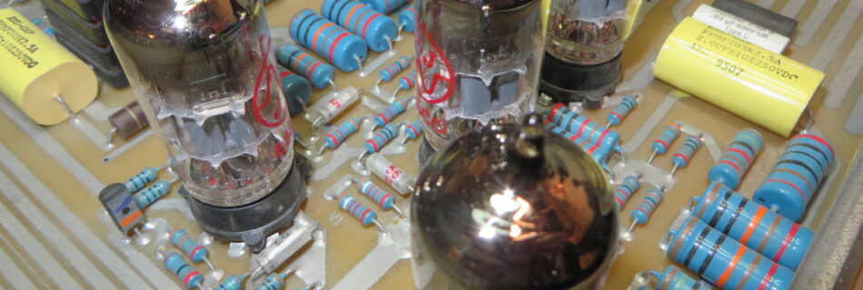 Bob the Tech Audio recently repaired this beautiful sounding all-tube Audio Research LS7 preamplifier